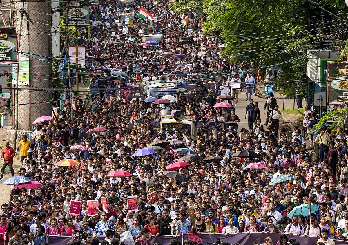Junior doctors march towards Swasthya Bhawan during a protest over RG Kar Hospital rape and murder incident, in Kolkata, Tuesday, Sept. 10, 2024
 - PTI